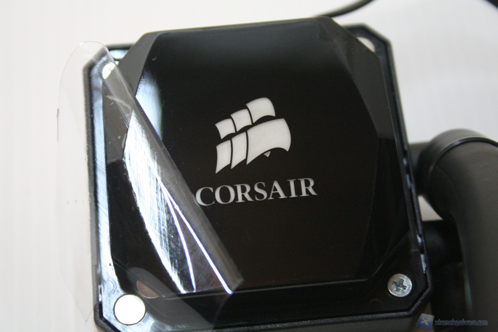 00051 CORSAIR H100i