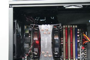 00090 INWIN_GRONE_WWW.XTREMEHARDWARE.COM